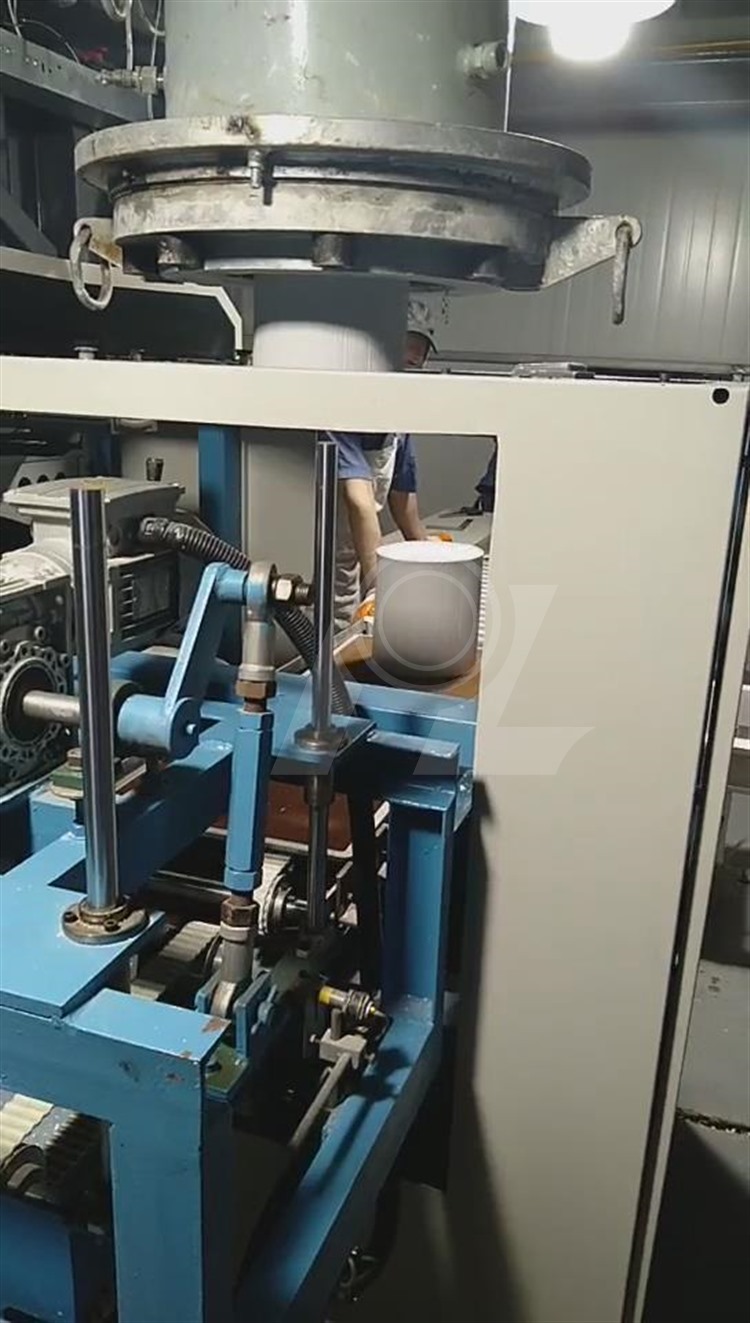 5，大產(chǎn)品立式連續(xù)擠出